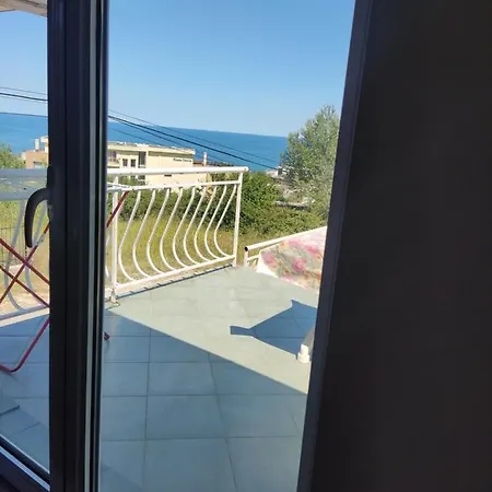 Family Kentavar בית הארחה