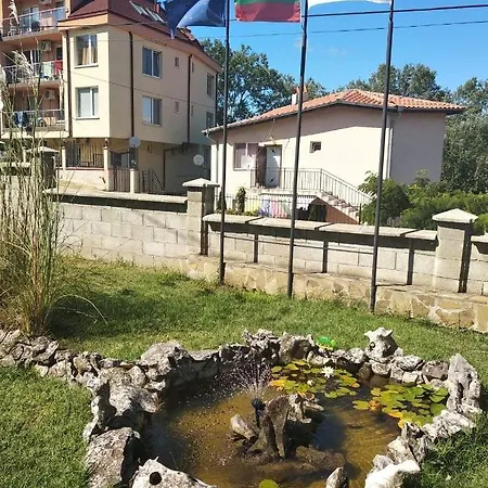 בית הארחה Family Kentavar *